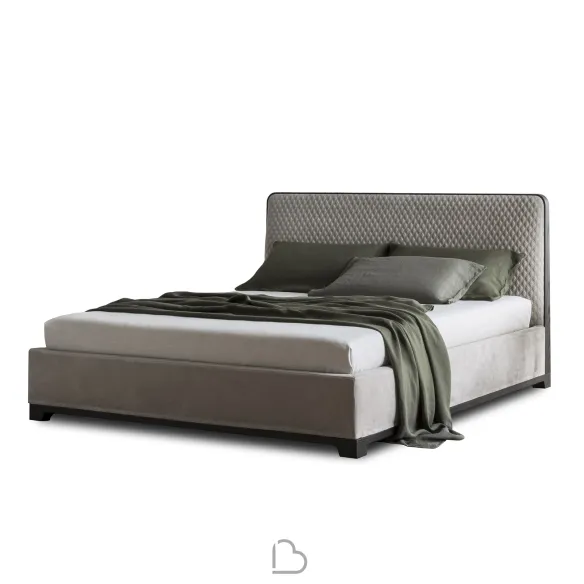 Bed Alivar Bali