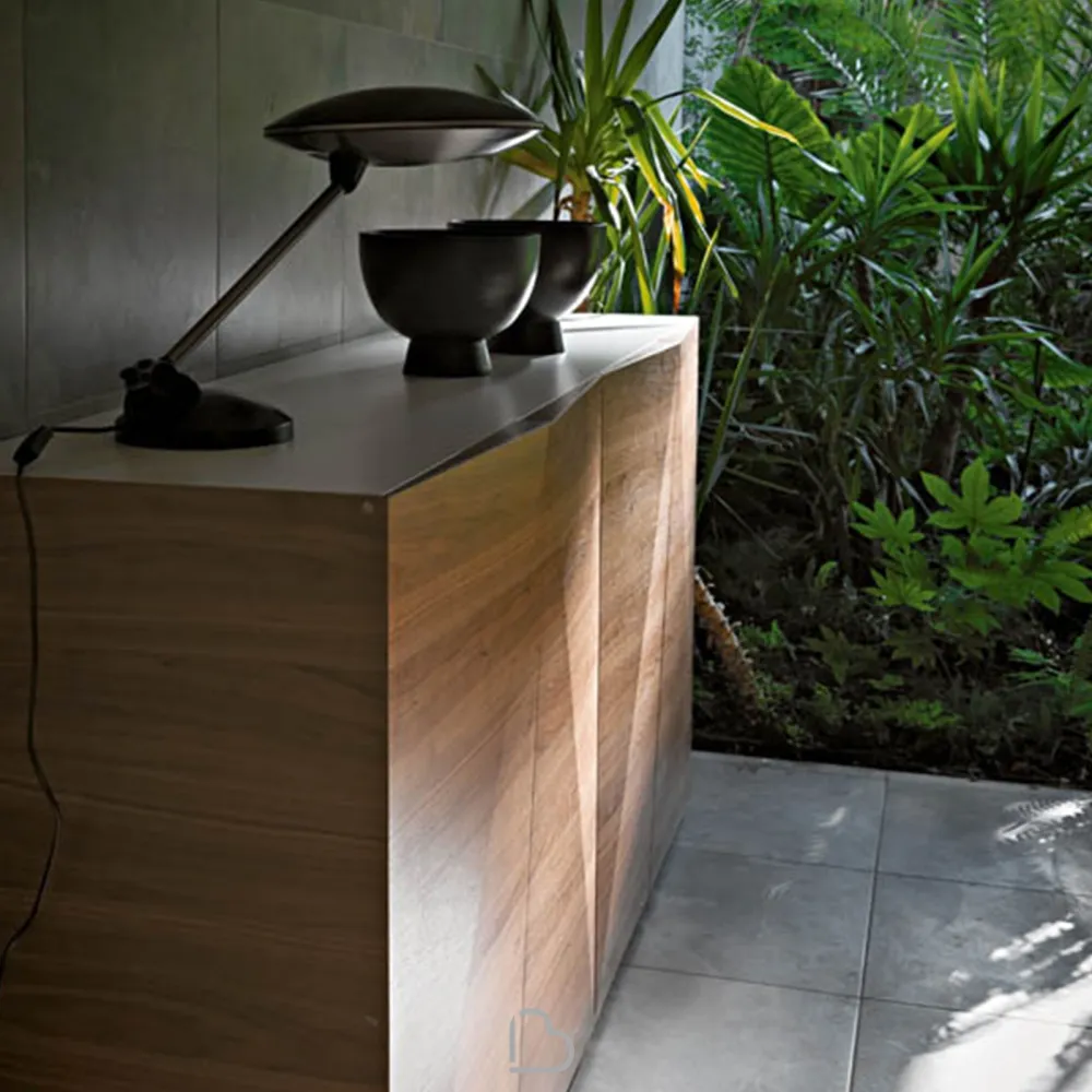 Sideboard Horm Not Riddled