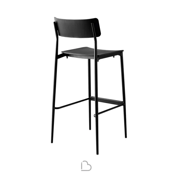 Hocker Segis Cult