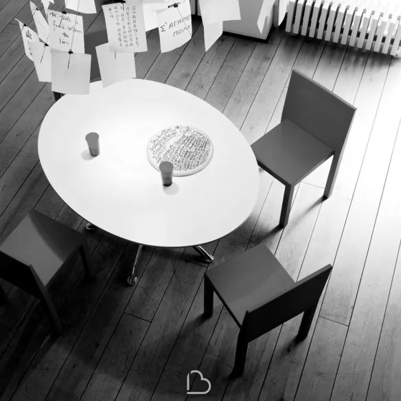 Polyurethane Chair Segis Uno