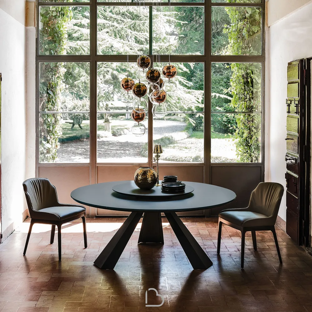 chair-cattelan-musa-a