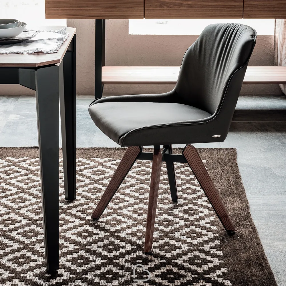 Chaise  Cattelan Tyler A