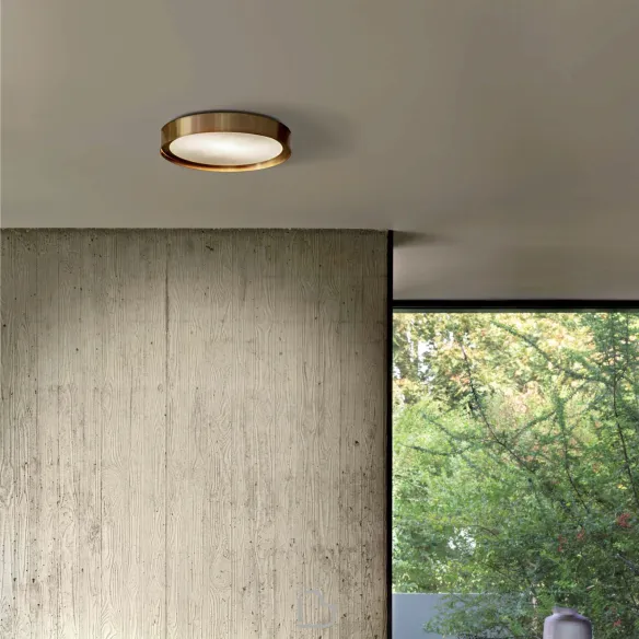 Oluce Berlin wall lamp