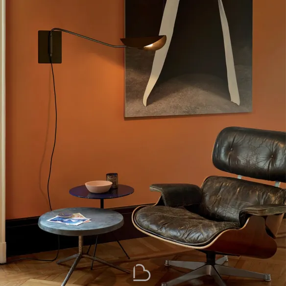 Oluce Plume, lámpara de pared