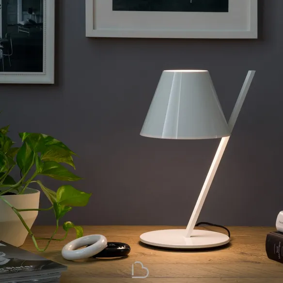 Lámpara de mesa Artemide La Petite