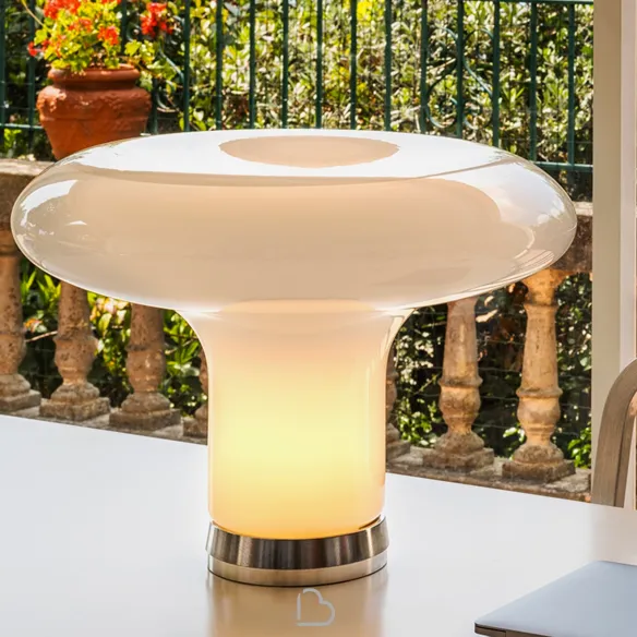 Tischlampe Artemide Lesbo