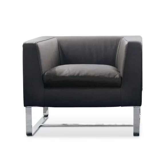 Armchair Alivar Club