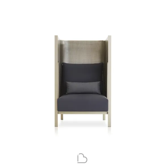 Sessel Cocoon Gandiablasco Solanas