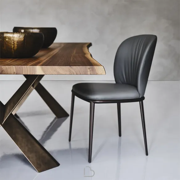 Cattelan Mad Max Wood Ver. S Table