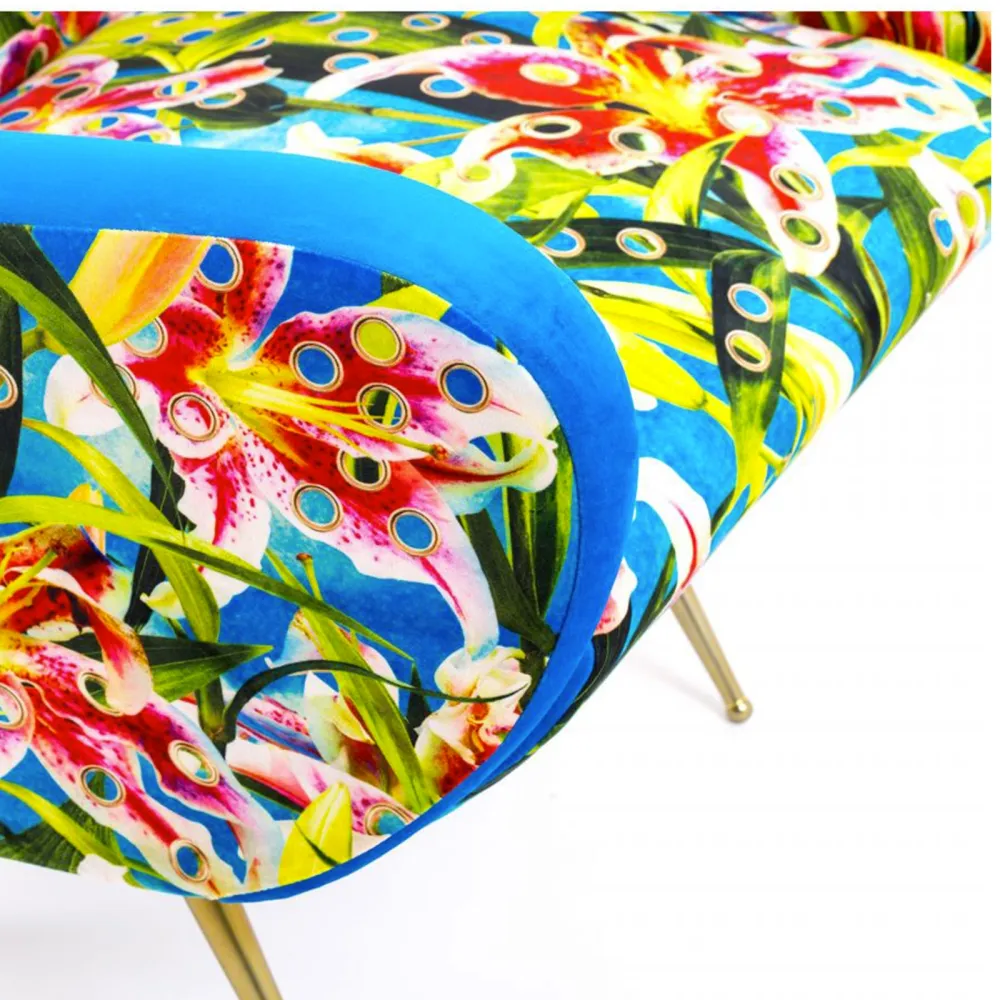 Seletti Sessel Flowers with holes