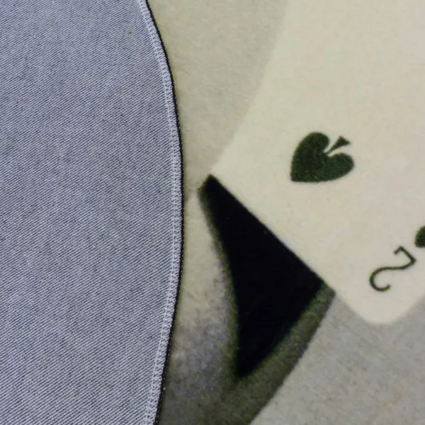 Seletti Runder Teppich Two of spades 2