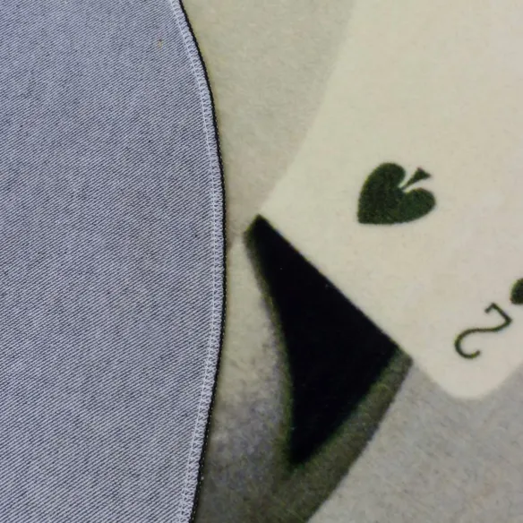Seletti Runder Teppich Two of spades