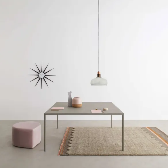 Mesa Desalto "25"