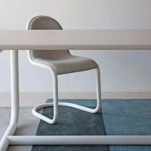 Stuhl Desalto Strong 732