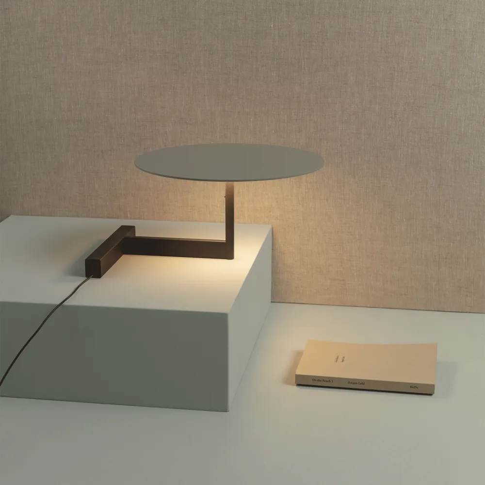 Lámpara de mesa Vibia Flat 5965