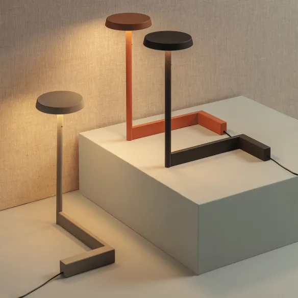 Lampada da tavolo Vibia Flat 5970