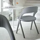 Upholstered Chair Alma Design Gesto