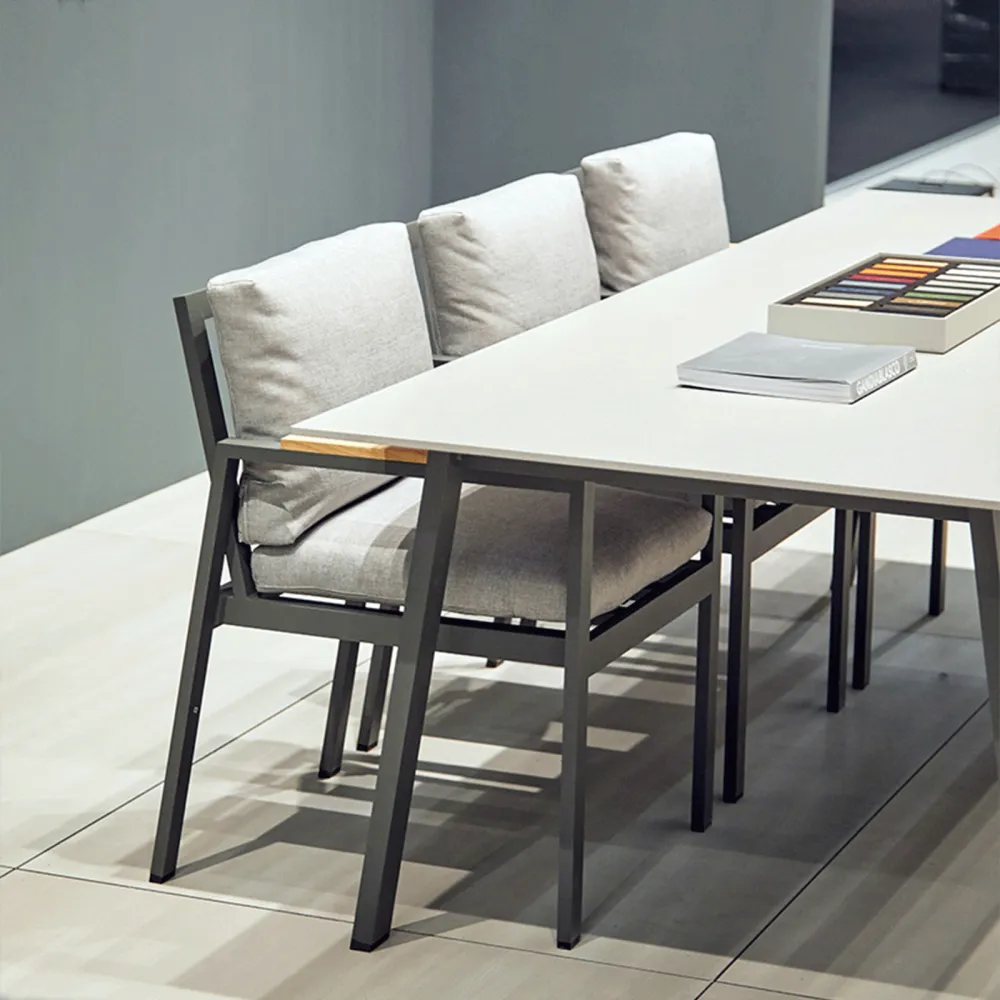 Mesa GandiaBlasco Timeless