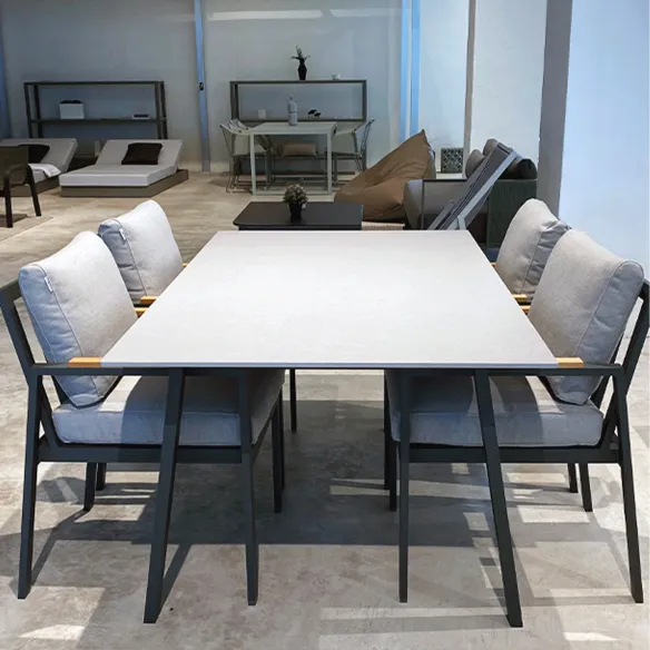 Tisch GandiaBlasco Timeless