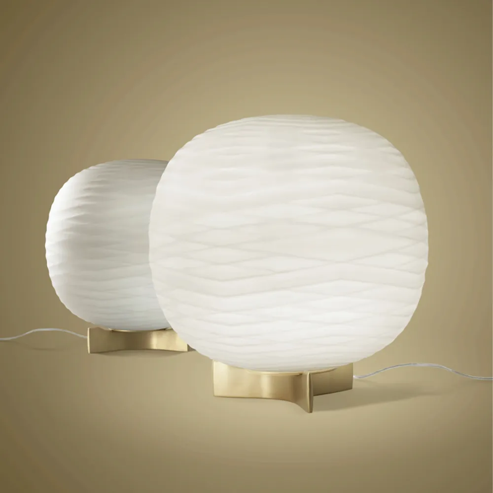 Lámpara de mesa Foscarini Gem