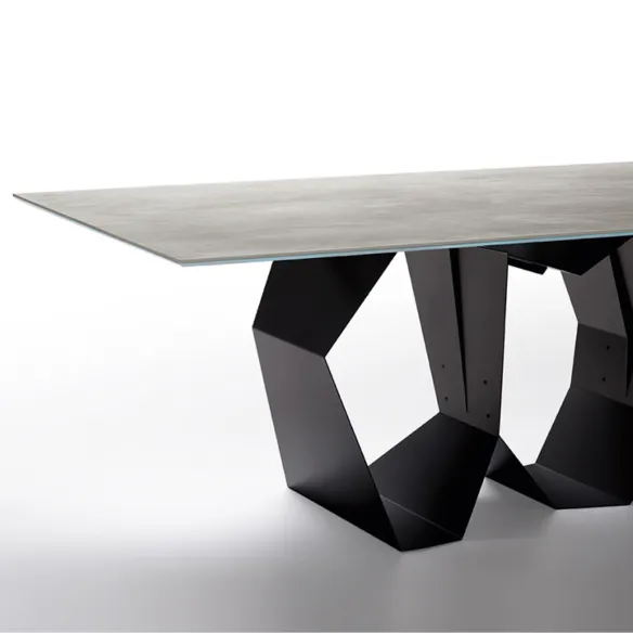 Tisch Ronda Design Quasimodo