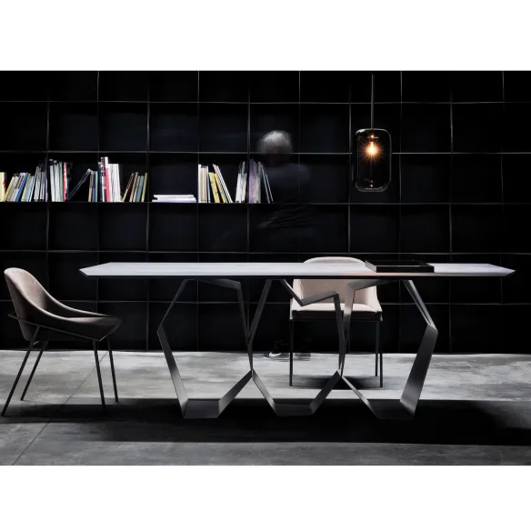 Tisch Ronda Design Quasimodo
