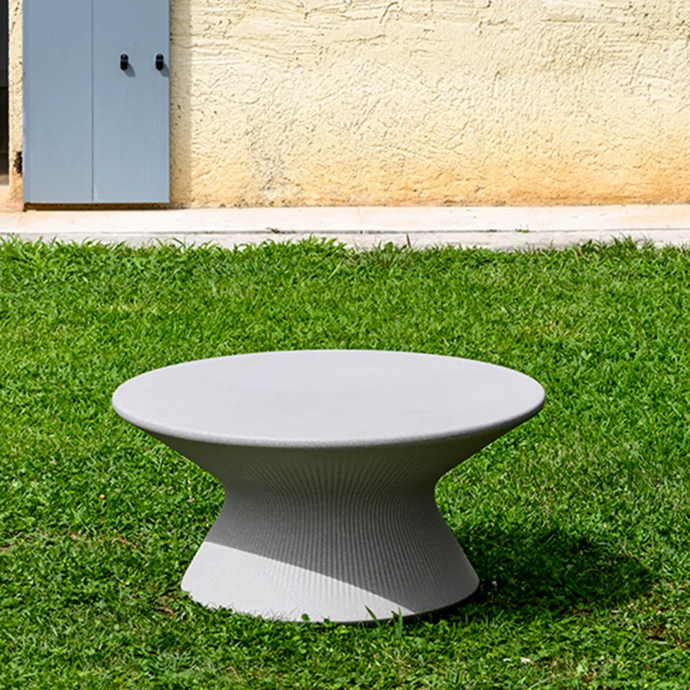 Petite table Plust Collection Fade