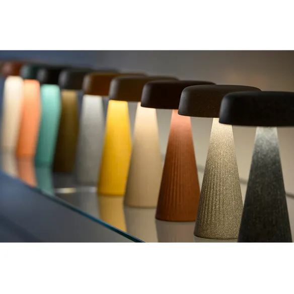 Lampada da tavolo Plust Collection Fade