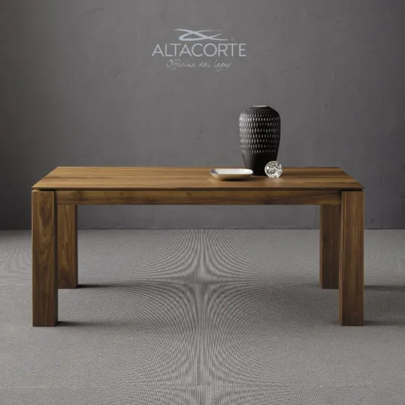 Alta Corte Santiago extendable table
