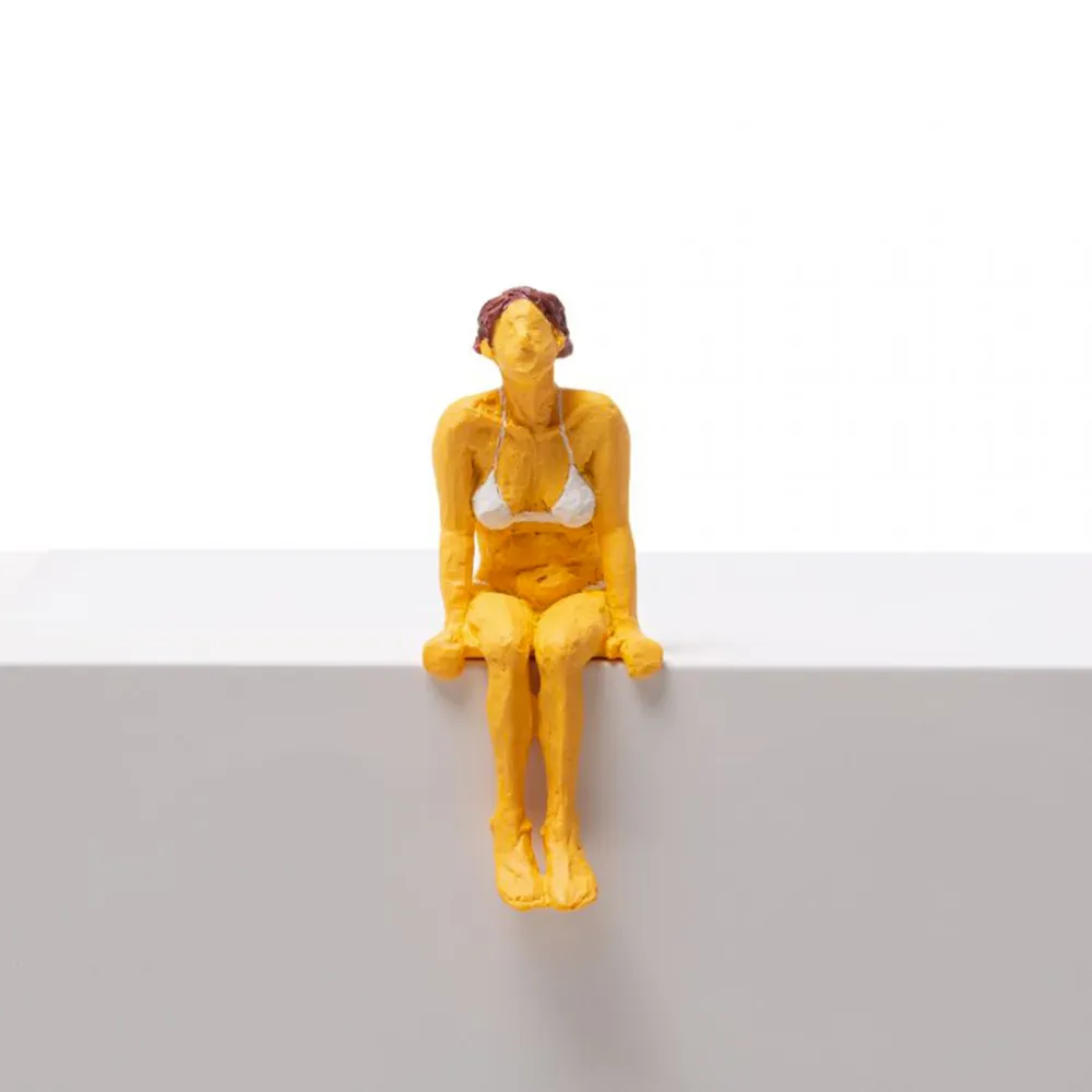 Seletti Estatuilla Love Is A Verb Tanya