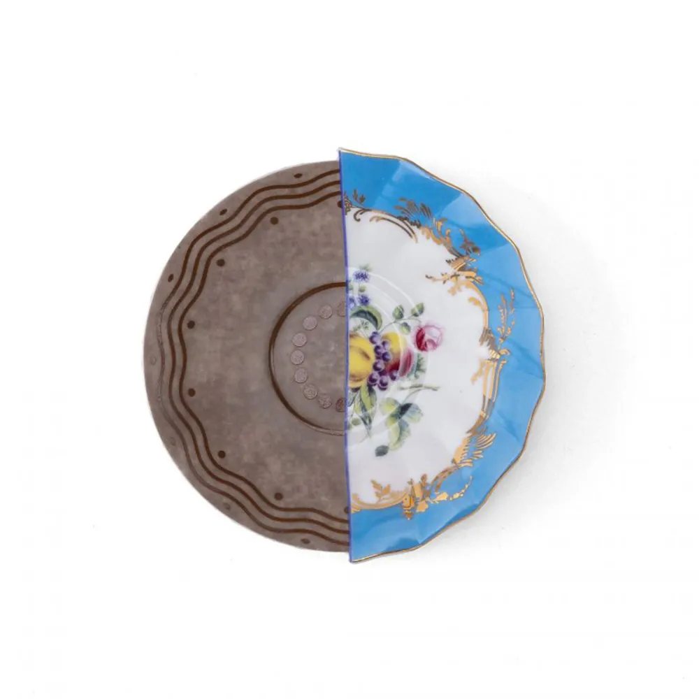 Seletti porcelain teacup and saucer Hybrid-Kerma
