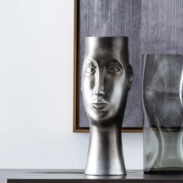 Adriani & Rossi Amal Sculpture 2