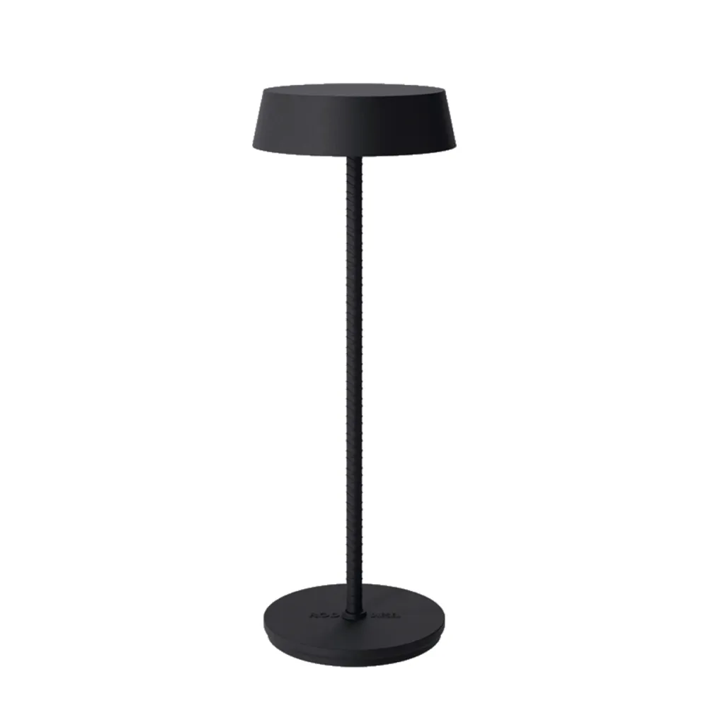 Diesel Living with Lodes Tischlampe Rod