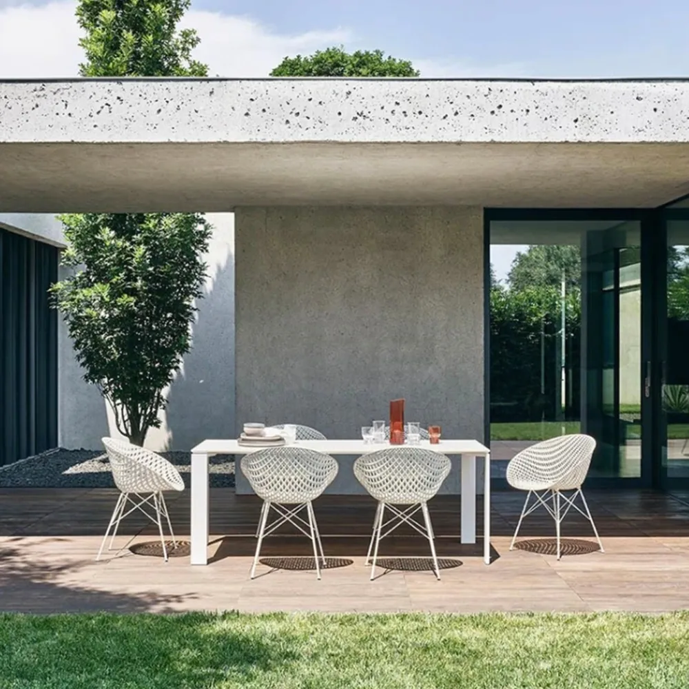 Kartell Four Outdoor Tisch