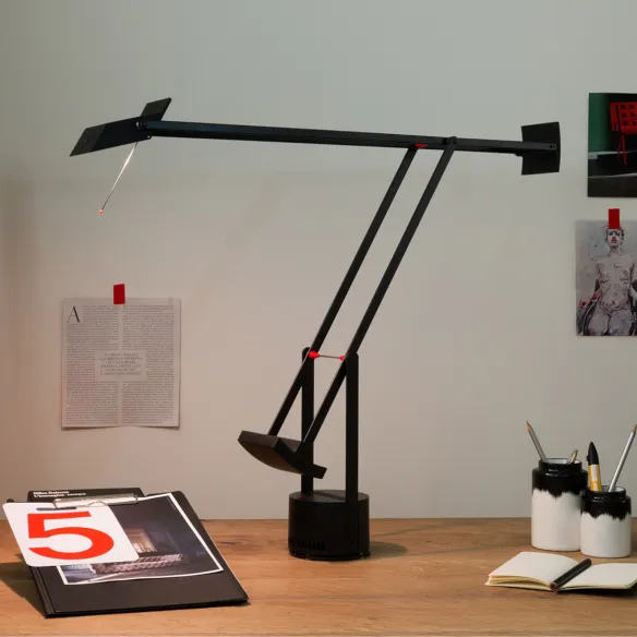 Lampe de table Artemide Tizio