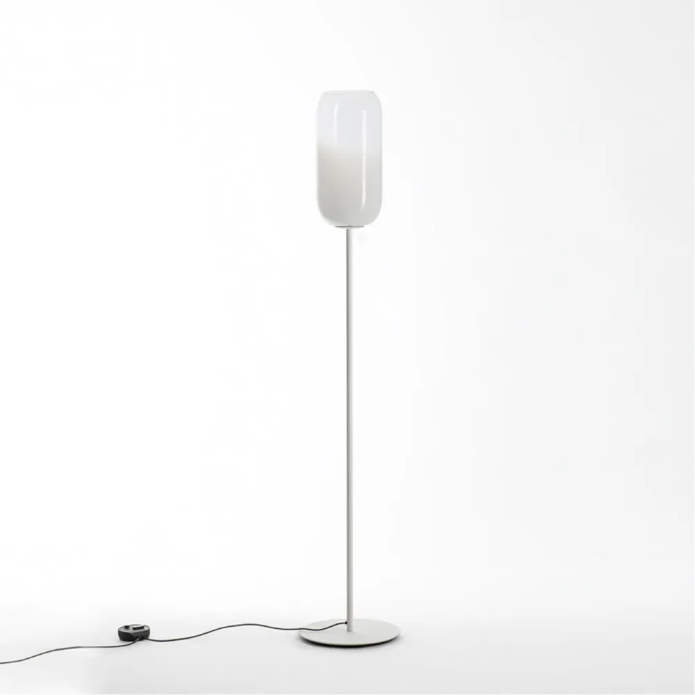 Lámpara de tierra Artemide Gople